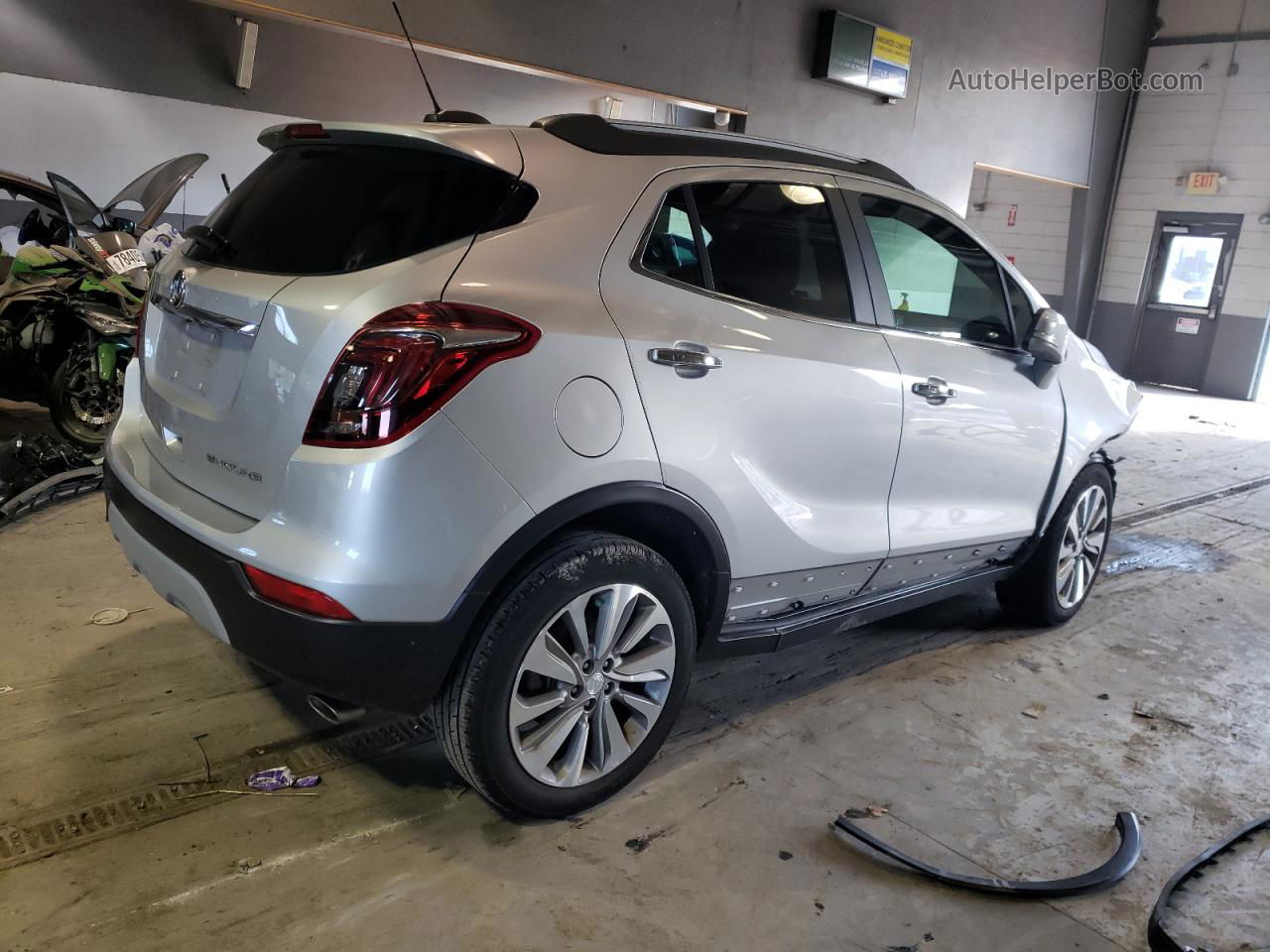 2019 Buick Encore Preferred Серебряный vin: KL4CJASB7KB949383