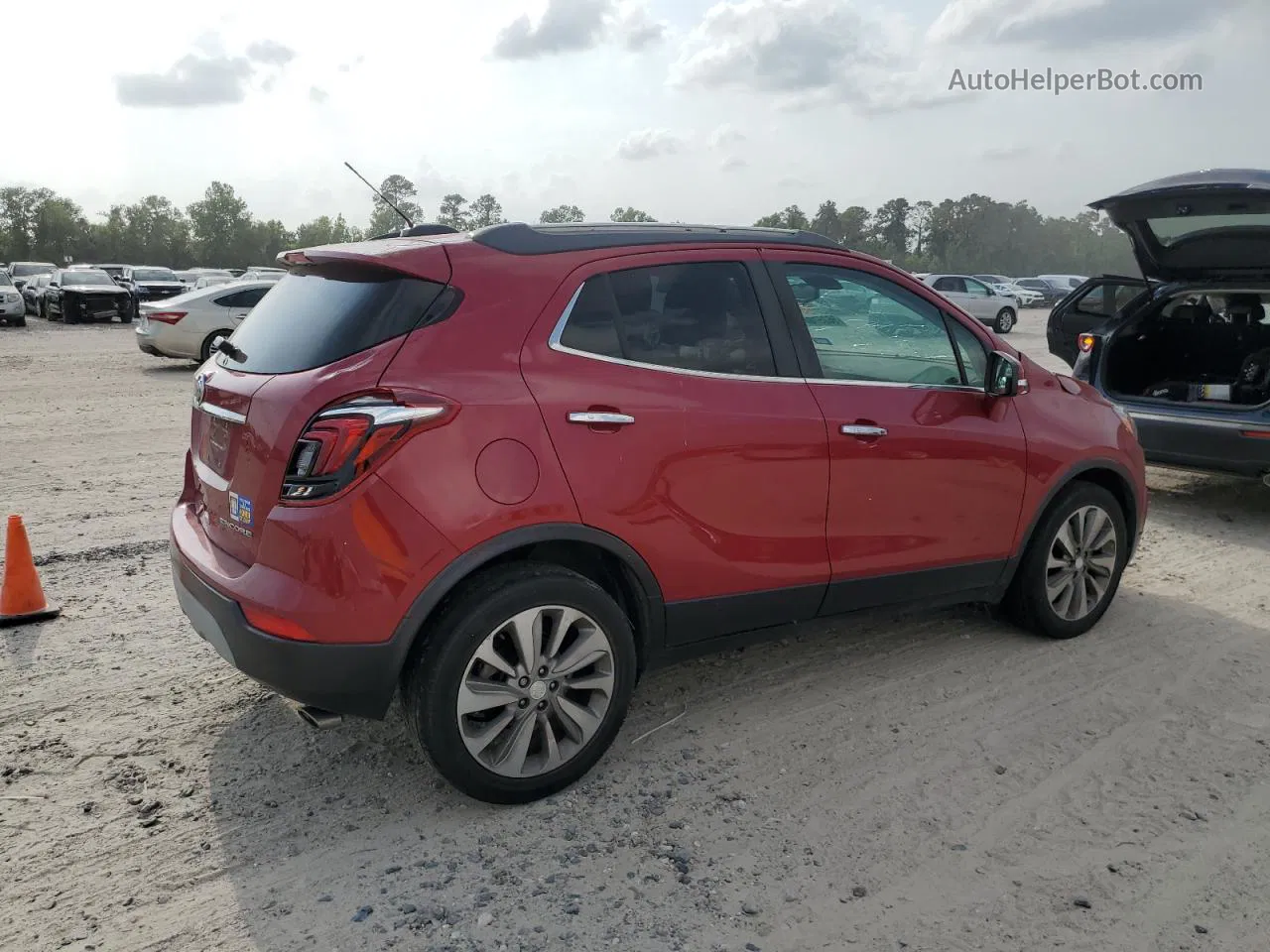 2018 Buick Encore Preferred Red vin: KL4CJASBXJB674977