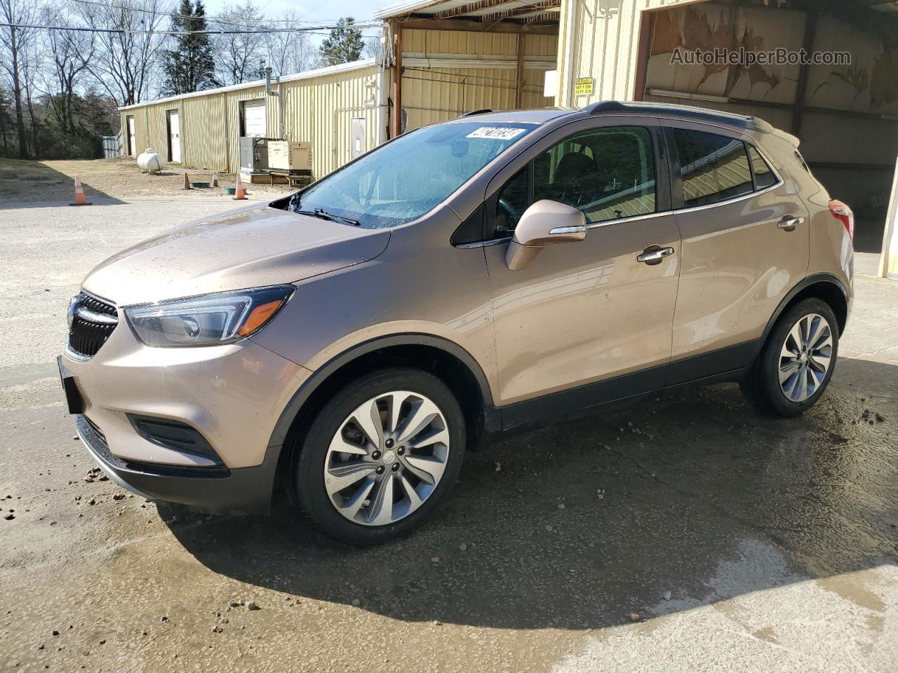 2019 Buick Encore Preferred Золотой vin: KL4CJASBXKB905488