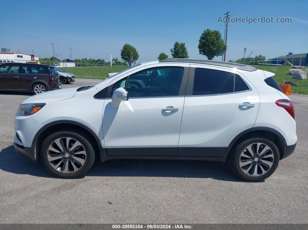 2018 Buick Encore Essence White vin: KL4CJCSB3JB584887