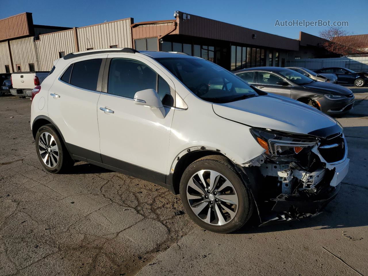 2019 Buick Encore Essence Белый vin: KL4CJCSM3KB838939