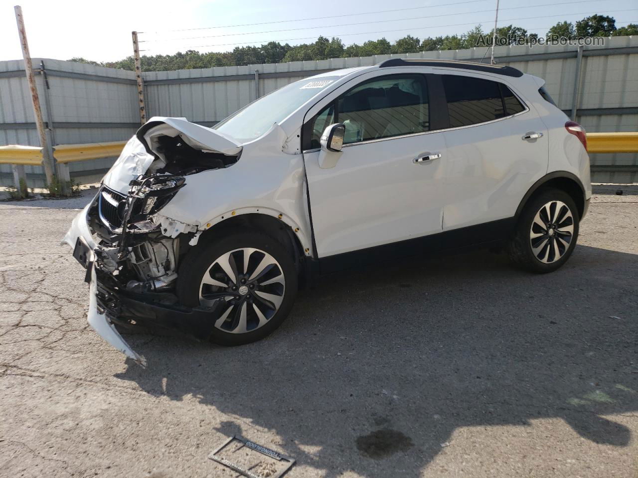 2019 Buick Encore Essence White vin: KL4CJCSMXKB896952