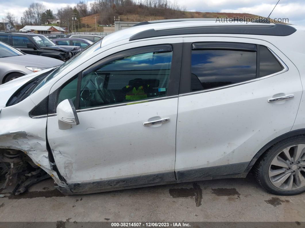 2019 Buick Encore Awd Preferred White vin: KL4CJESB2KB789582