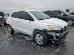 2016 Chevrolet Trax Ls Белый vin: KL7CJKSB3GB621832