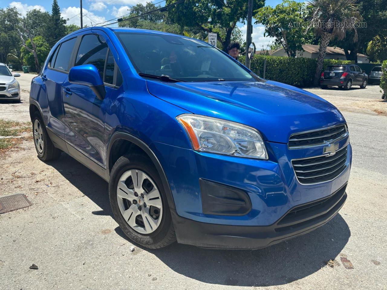 2016 Chevrolet Trax Ls Blue vin: KL7CJKSB6GB757226