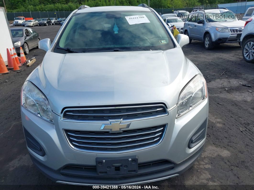 2016 Chevrolet Trax Lt Серебряный vin: KL7CJLSB1GB506846