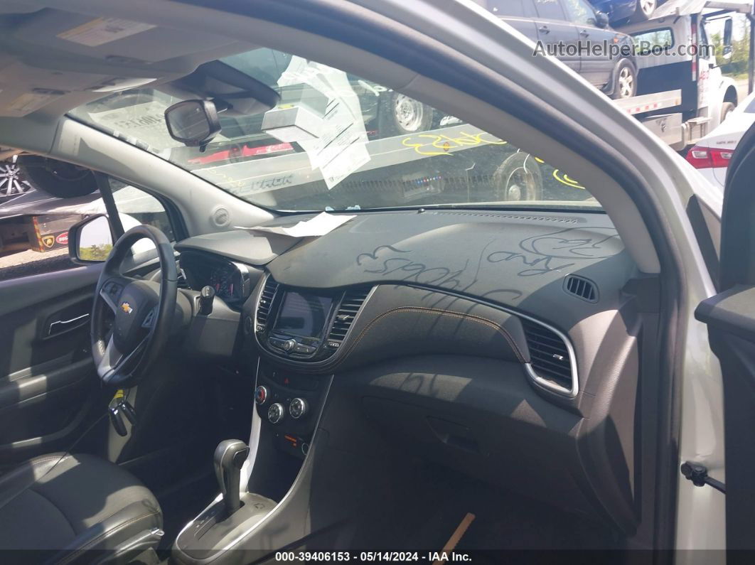 2019 Chevrolet Trax Lt Серебряный vin: KL7CJLSB1KB830842