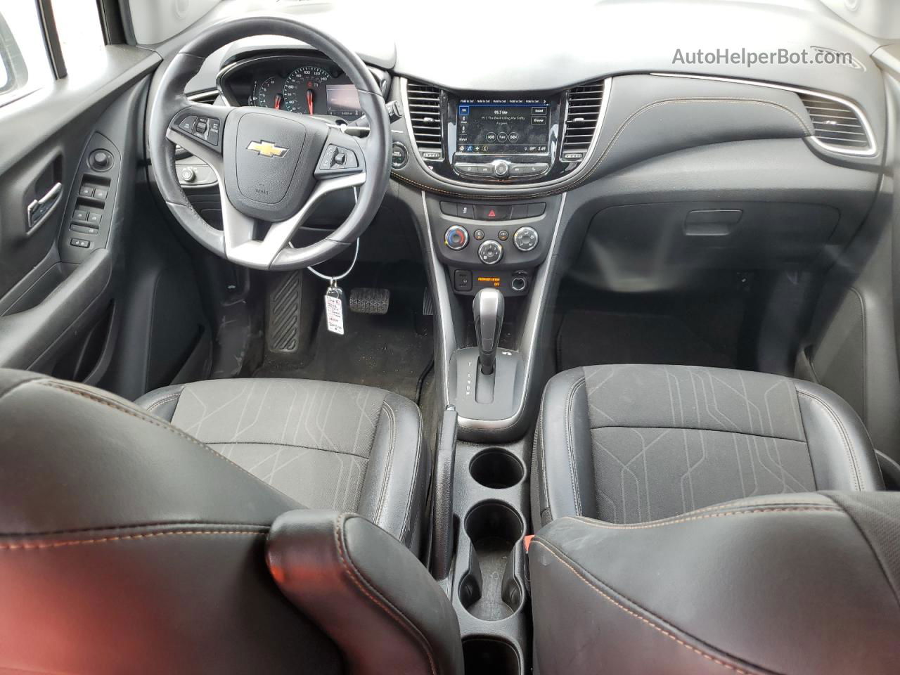 2019 Chevrolet Trax 1lt White vin: KL7CJLSB2KB757660