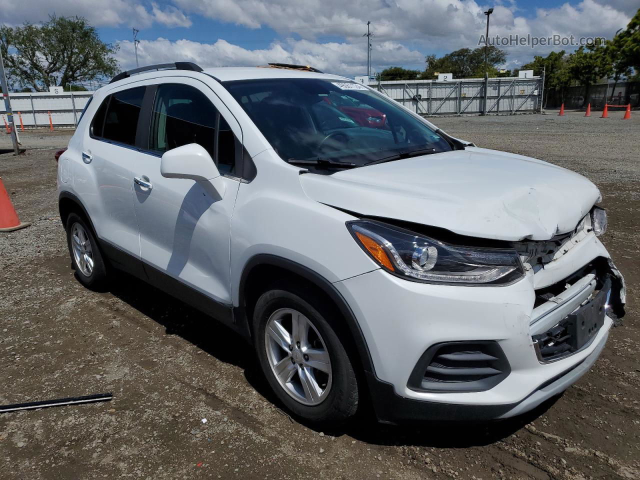 2019 Chevrolet Trax 1lt White vin: KL7CJLSB8KB893467