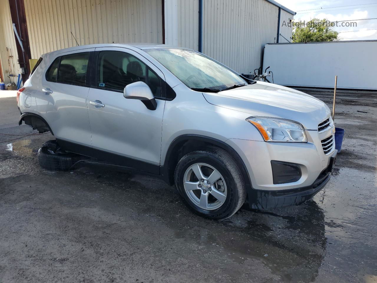 2016 Chevrolet Trax Ls Silver vin: KL7CJNSBXGB652013