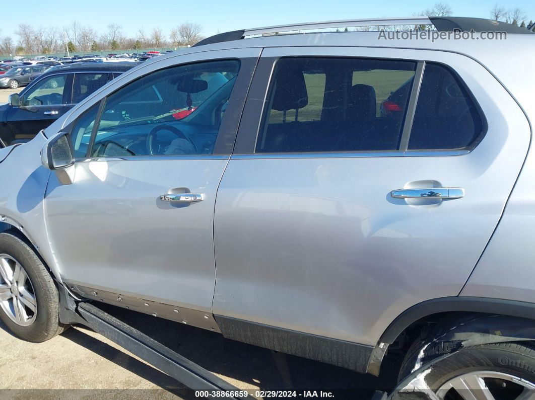 2019 Chevrolet Trax Lt Silver vin: KL7CJPSB6KB886749