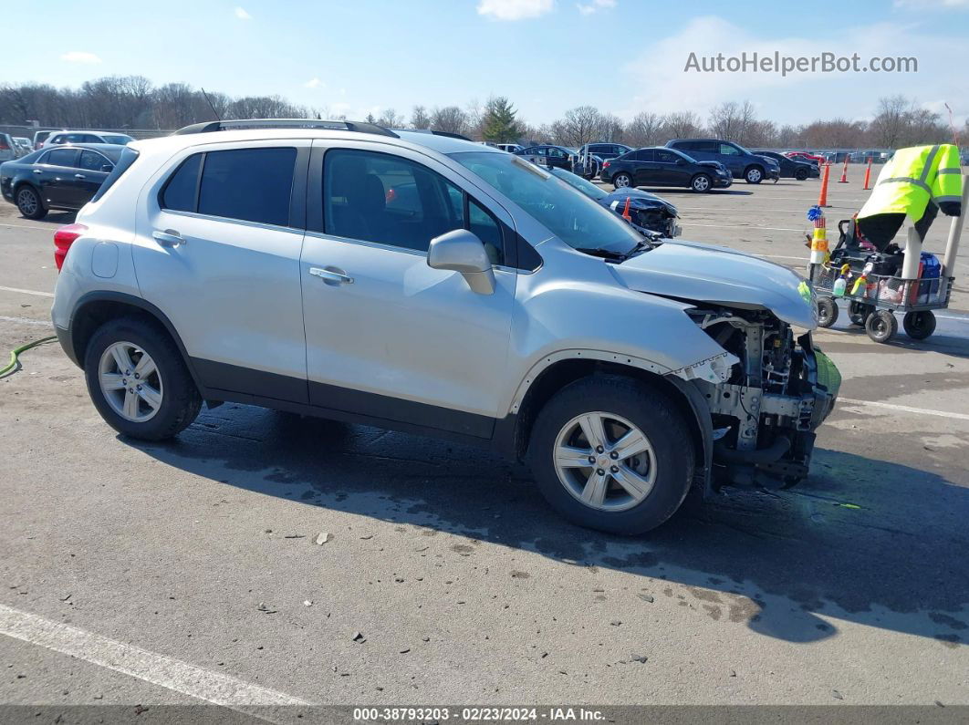 2019 Chevrolet Trax Lt Silver vin: KL7CJPSB6KB908622