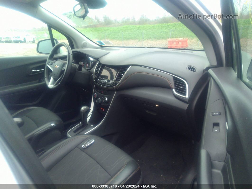 2019 Chevrolet Trax Lt Серебряный vin: KL7CJPSB7KB809128