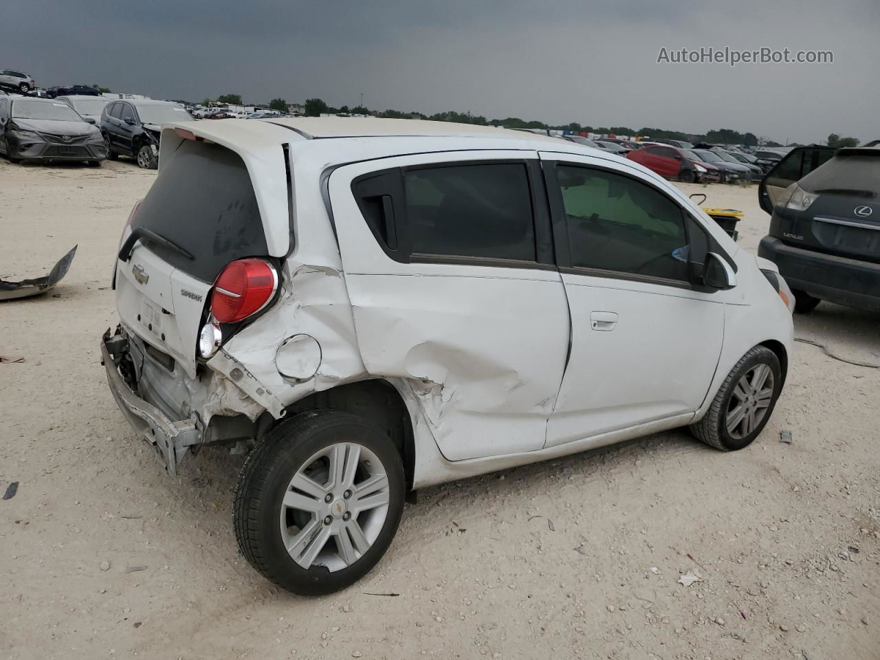 2015 Chevrolet Spark Ls White vin: KL8CA6S94FC784952