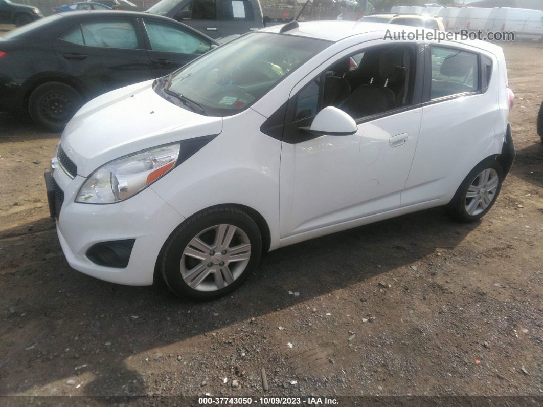 2015 Chevrolet Spark Ls Белый vin: KL8CA6S9XFC712072