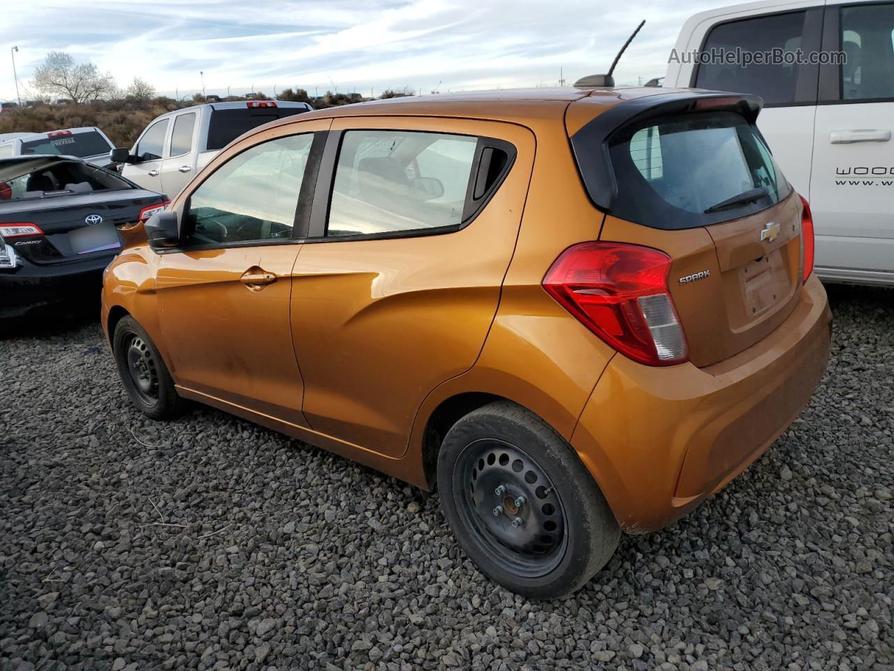 2019 Chevrolet Spark Ls Оранжевый vin: KL8CA6SA0KC733775