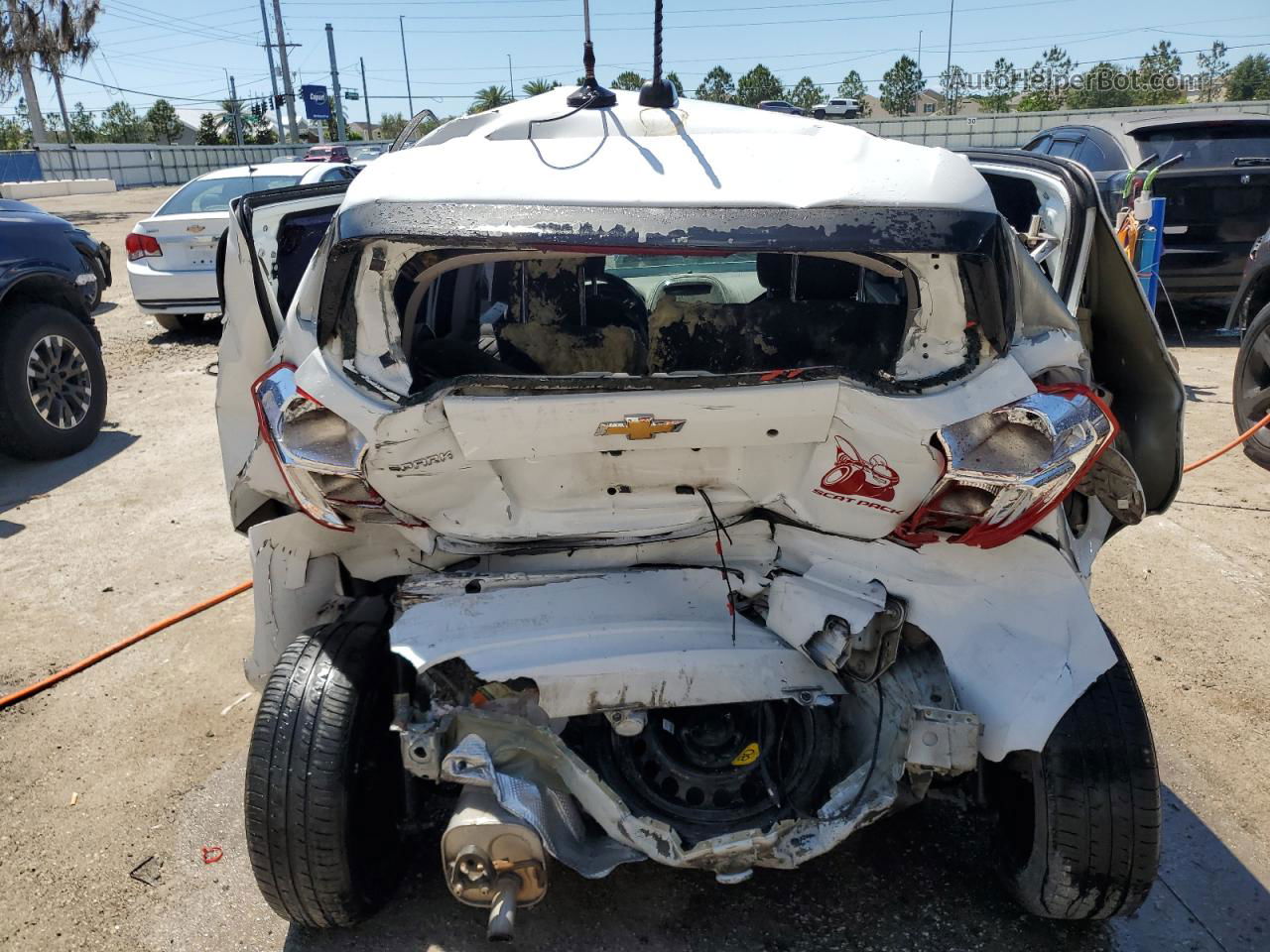 2019 Chevrolet Spark Ls White vin: KL8CA6SAXKC740894