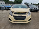 2015 Chevrolet Spark Ls Желтый vin: KL8CB6S90FC726849