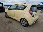 2015 Chevrolet Spark Ls Yellow vin: KL8CB6S90FC726849