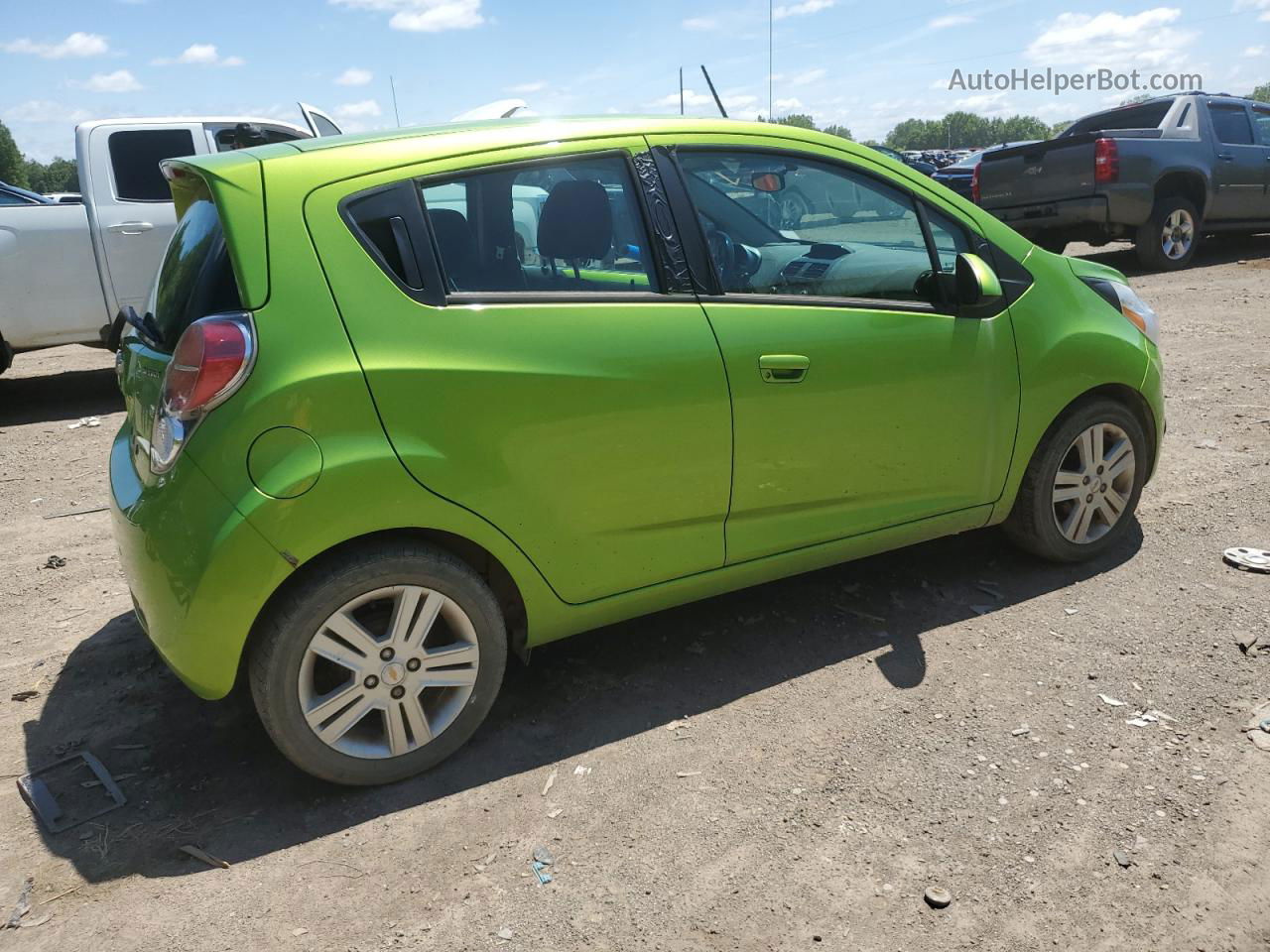 2015 Chevrolet Spark Ls Зеленый vin: KL8CB6S92FC746830