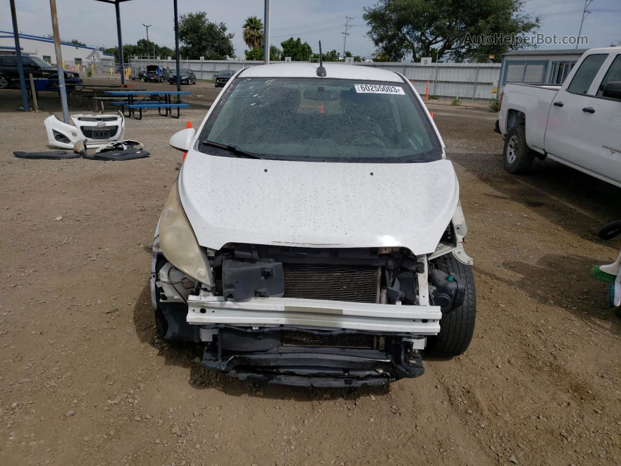 2013 Chevrolet Spark Ls White vin: KL8CB6S94DC562647