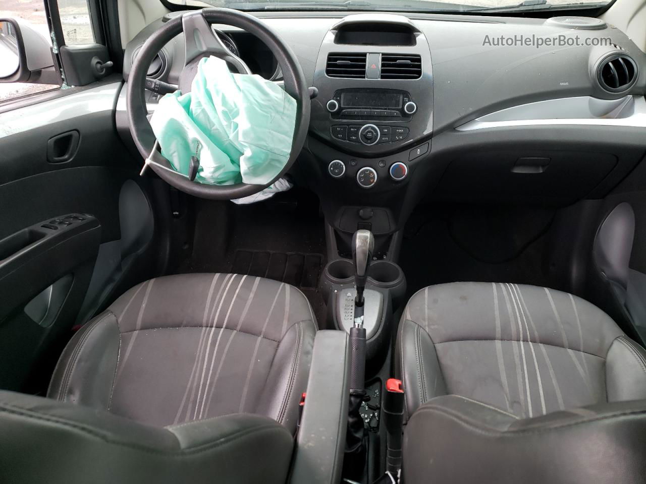 2013 Chevrolet Spark Ls Серебряный vin: KL8CB6S94DC570909