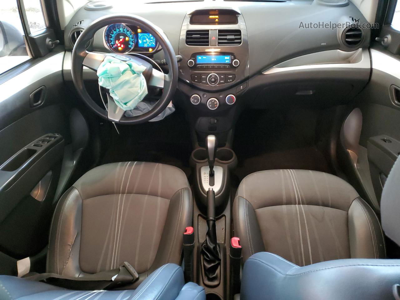 2015 Chevrolet Spark Ls Серебряный vin: KL8CB6S97FC755281