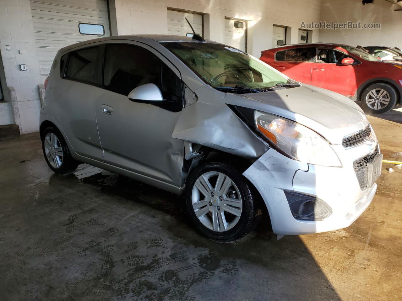 2015 Chevrolet Spark Ls Серебряный vin: KL8CB6S97FC755281