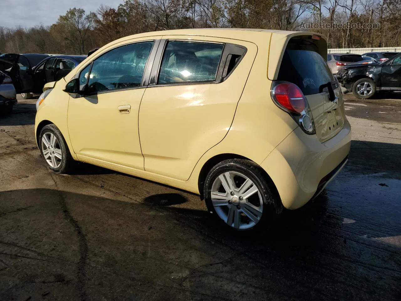 2013 Chevrolet Spark Ls Yellow vin: KL8CB6S98DC526976