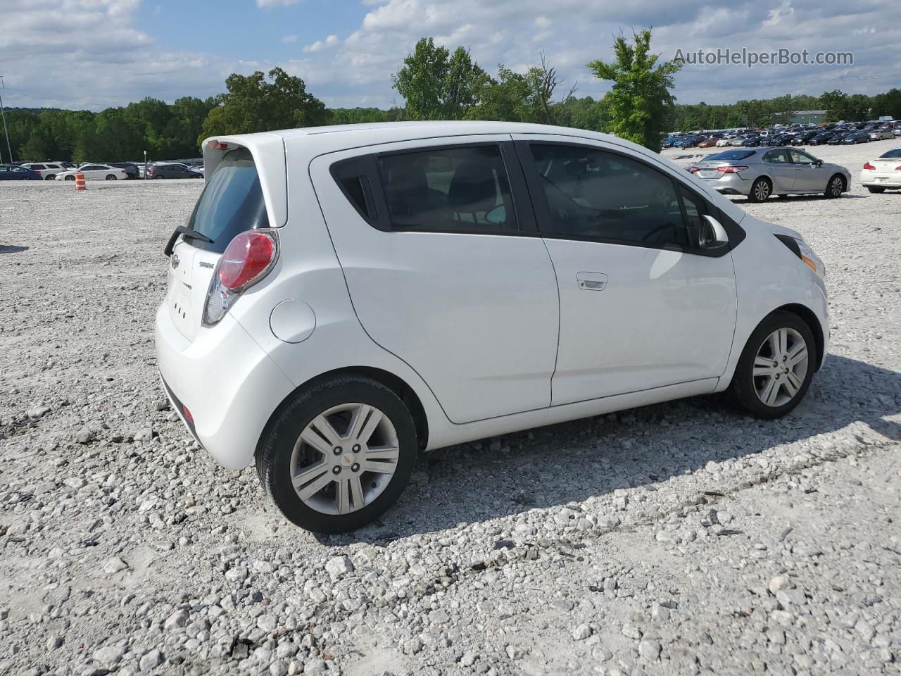 2015 Chevrolet Spark Ls White vin: KL8CB6S9XFC810807