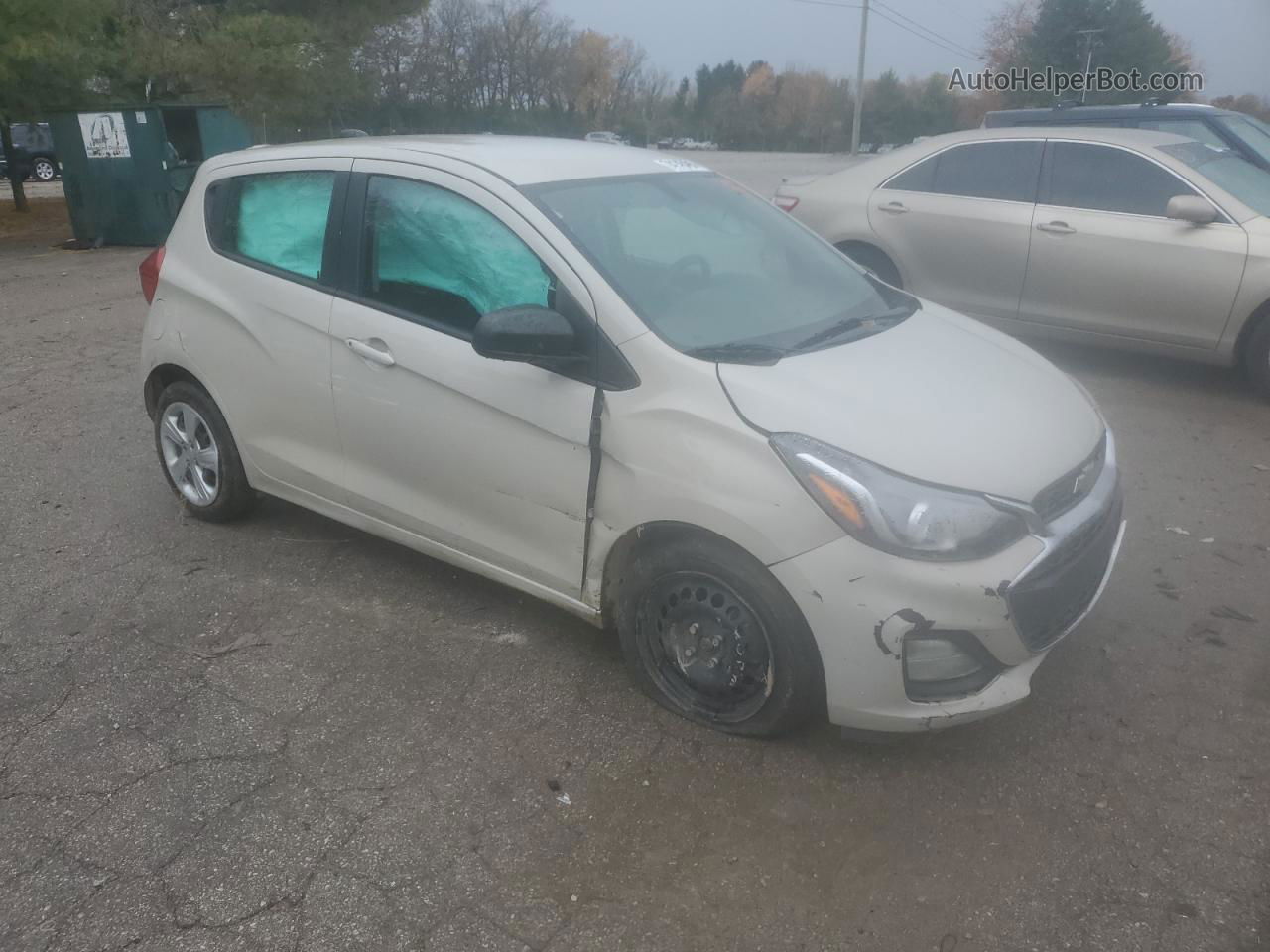 2019 Chevrolet Spark Ls Cream vin: KL8CB6SA1KC710857