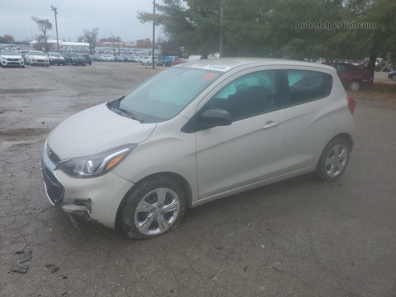 2019 Chevrolet Spark Ls Cream vin: KL8CB6SA1KC710857