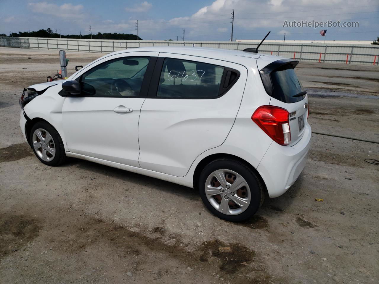 2019 Chevrolet Spark Ls White vin: KL8CB6SA1KC764756