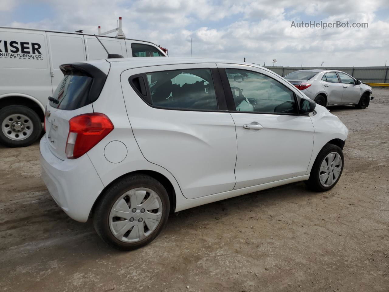 2017 Chevrolet Spark Ls White vin: KL8CB6SA2HC810376