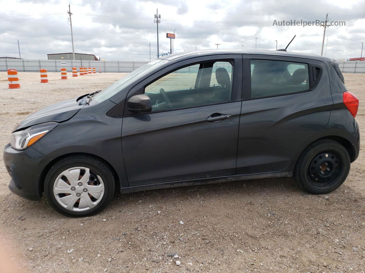 2017 Chevrolet Spark Ls Gray vin: KL8CB6SA2HC813097