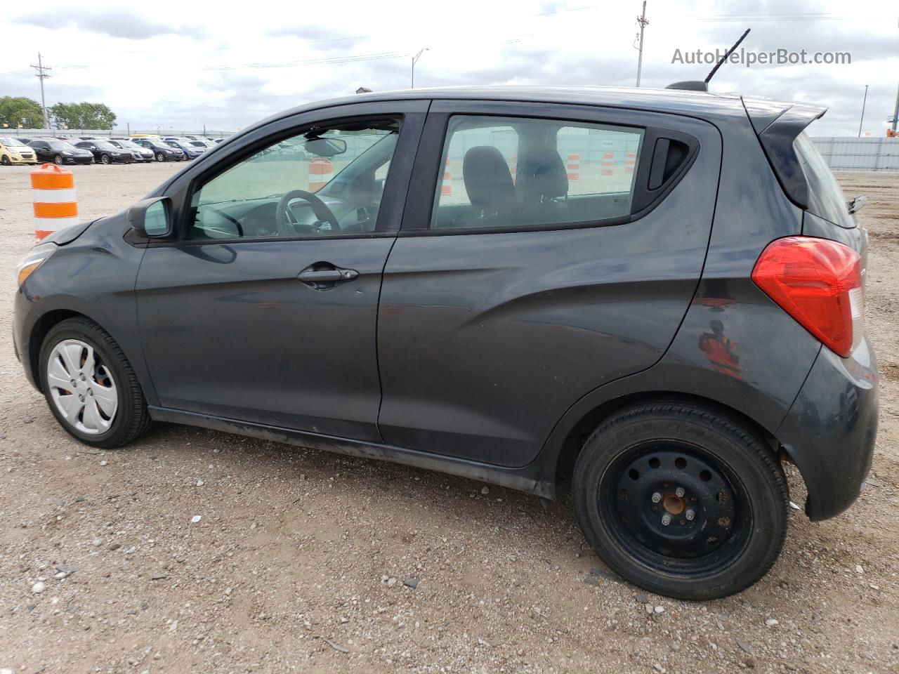 2017 Chevrolet Spark Ls Gray vin: KL8CB6SA2HC813097