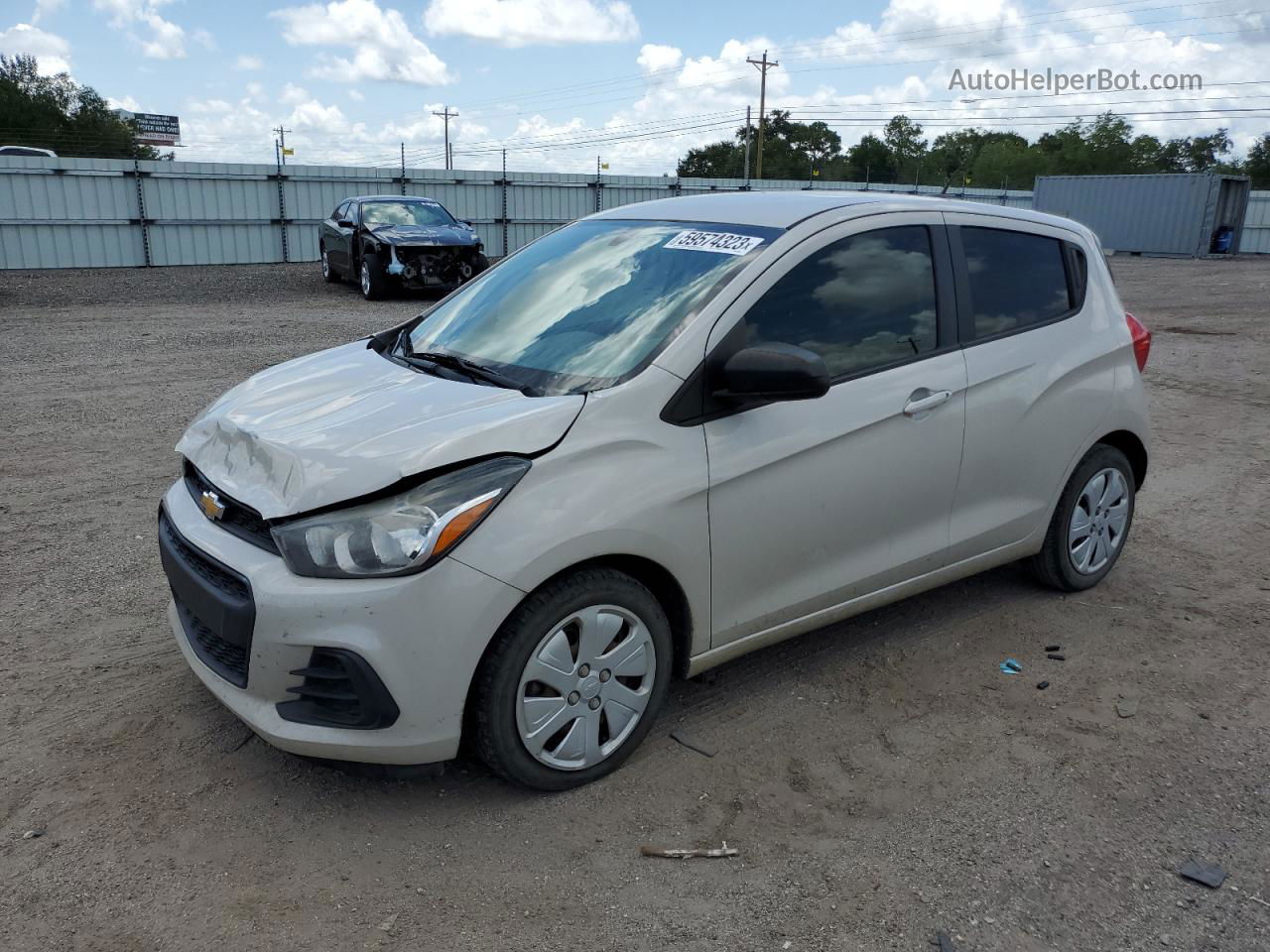 2017 Chevrolet Spark Ls Кремовый vin: KL8CB6SA3HC824884