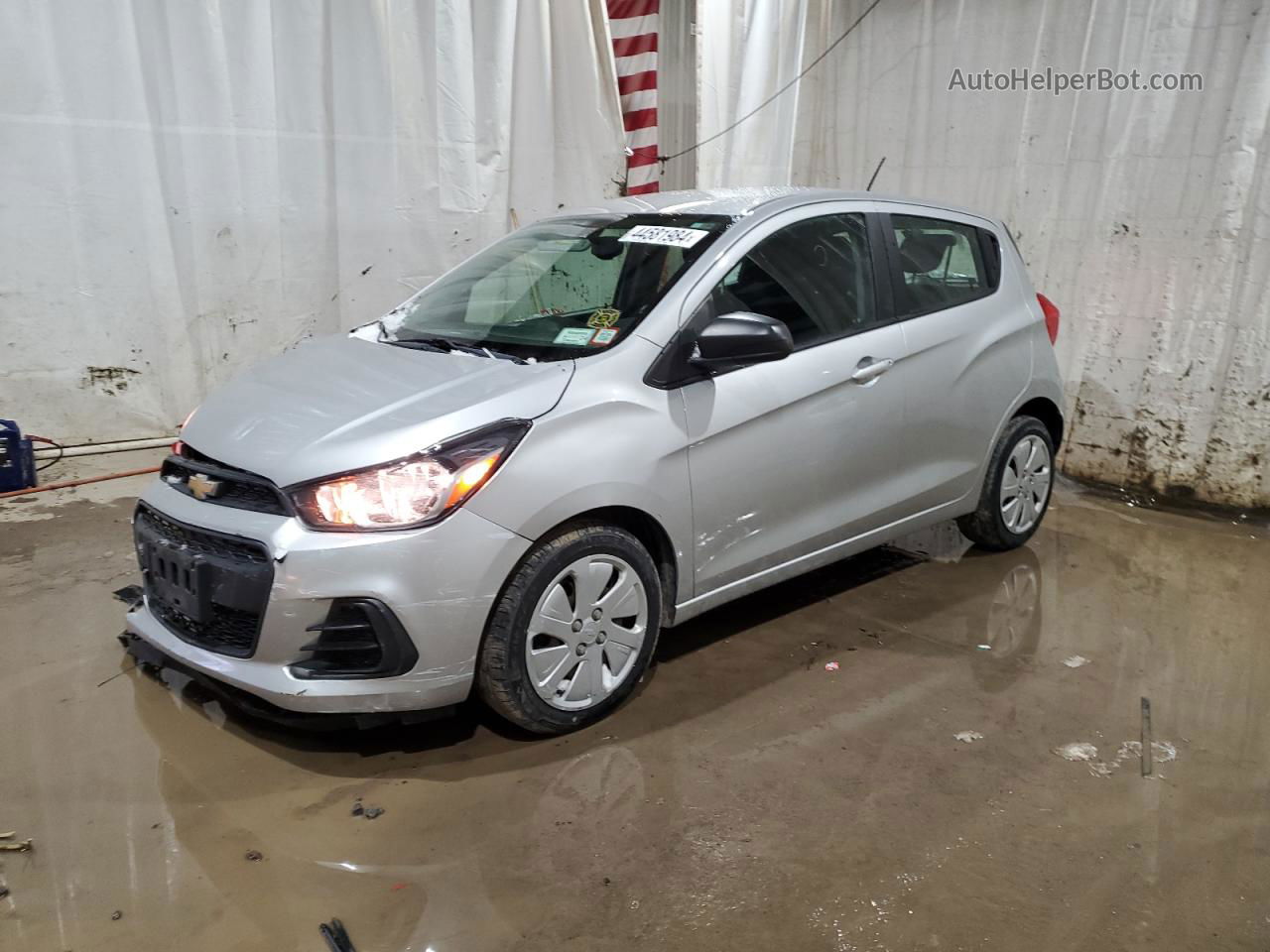 2017 Chevrolet Spark Ls Серебряный vin: KL8CB6SA5HC827138