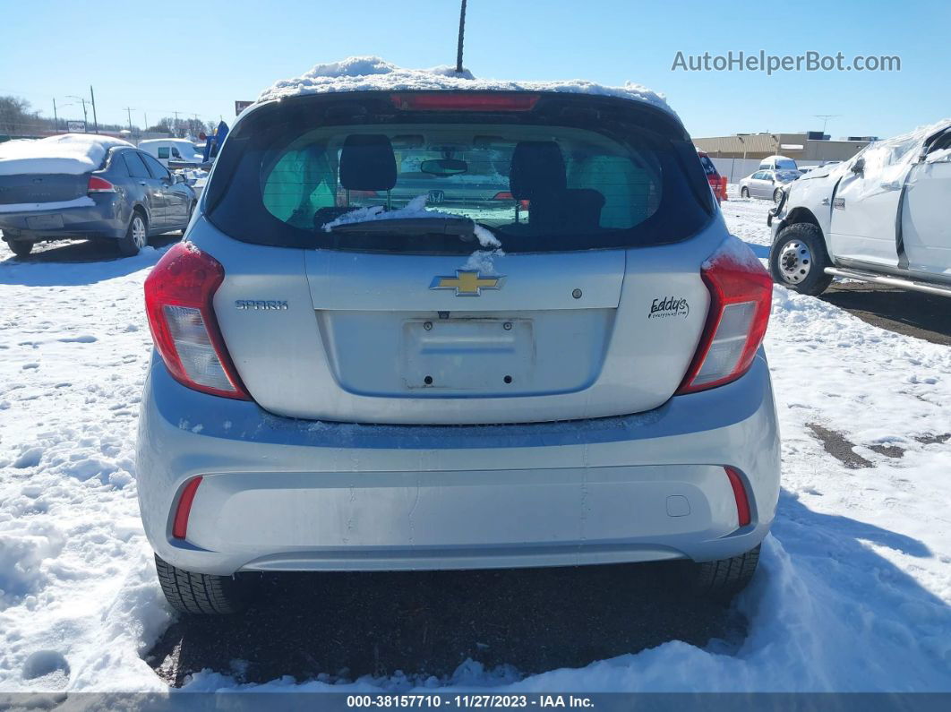 2017 Chevrolet Spark Ls Cvt Серебряный vin: KL8CB6SA5HC838950