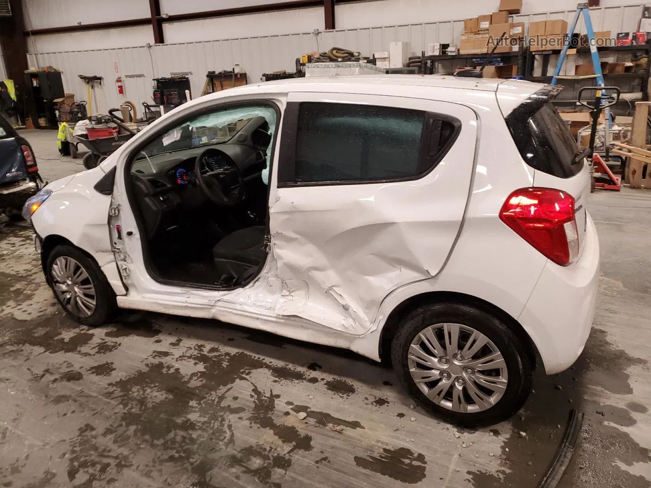 2019 Chevrolet Spark Ls White vin: KL8CB6SA5KC815191