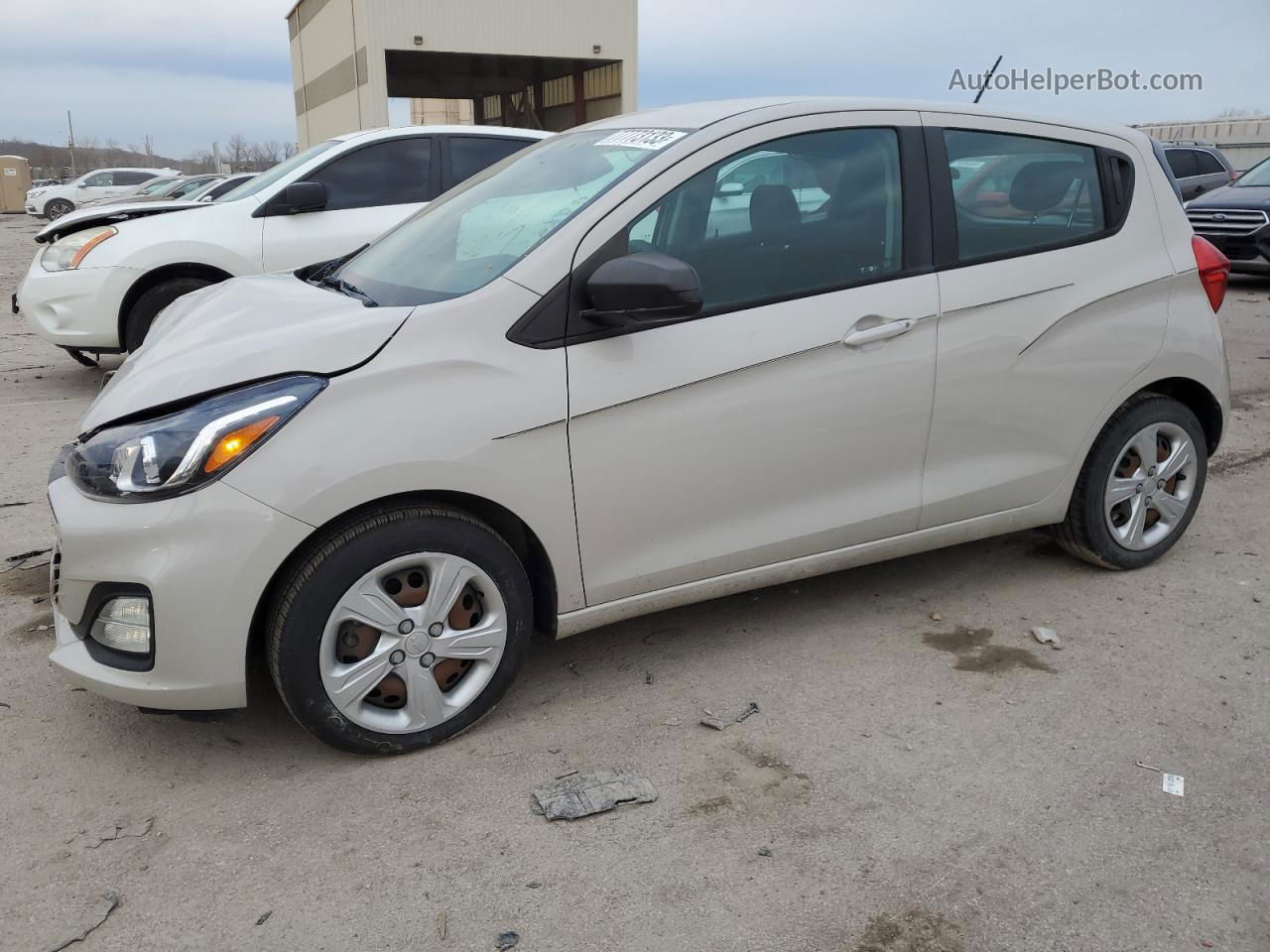 2019 Chevrolet Spark Ls Silver vin: KL8CB6SA6KC702642