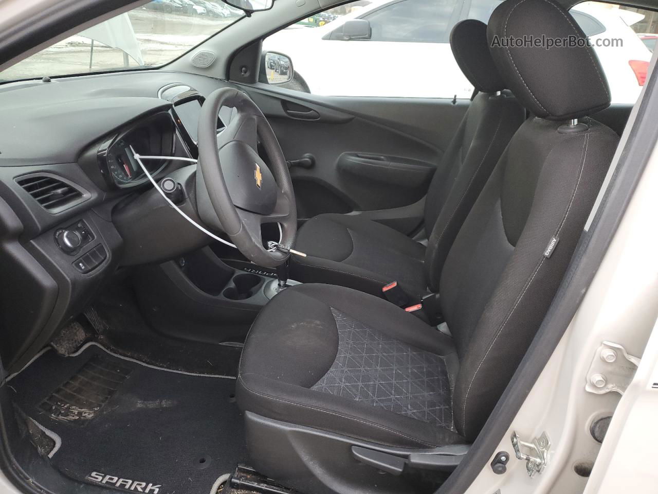 2019 Chevrolet Spark Ls Silver vin: KL8CB6SA6KC702642