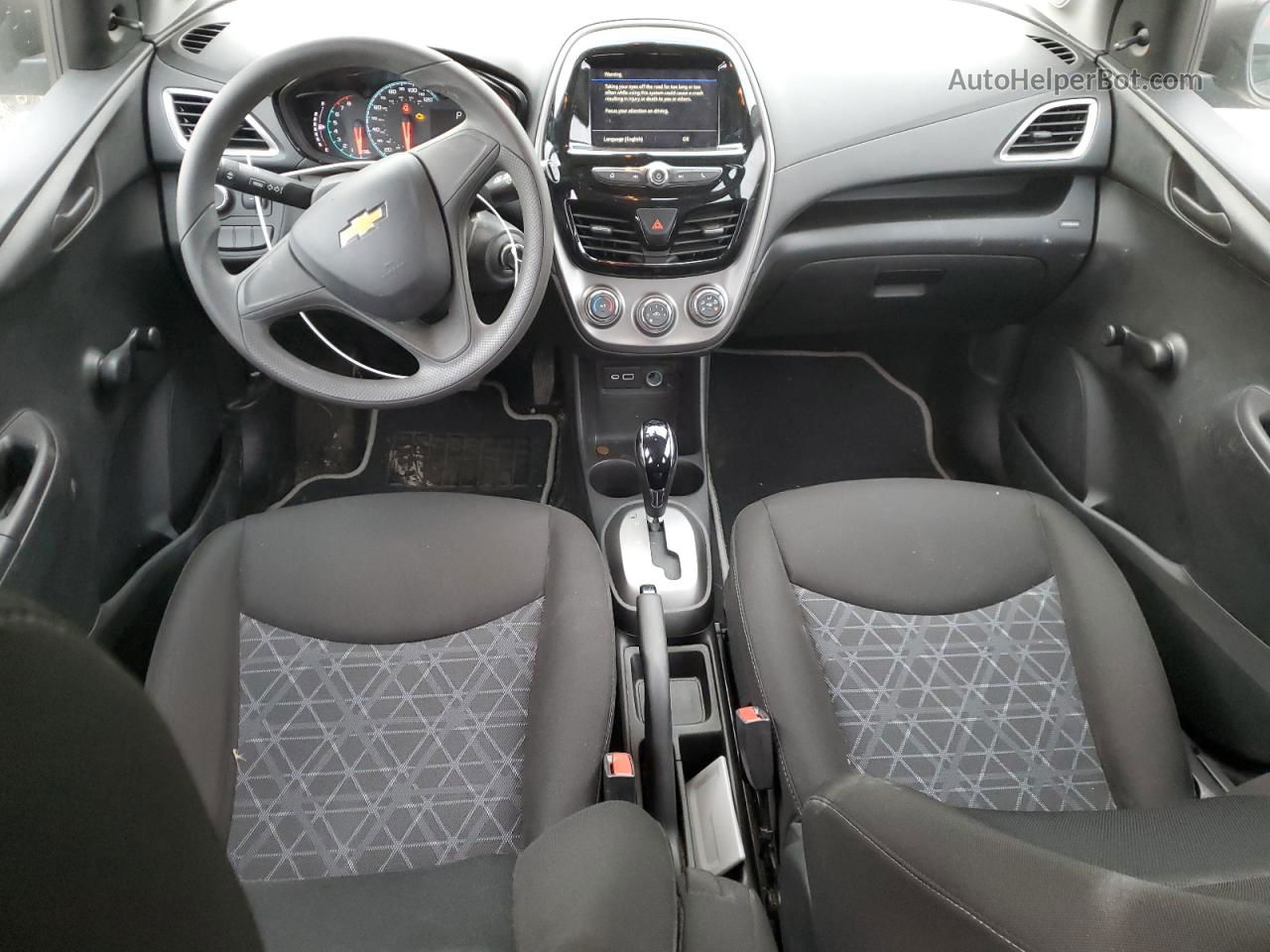 2019 Chevrolet Spark Ls Серебряный vin: KL8CB6SA6KC702642