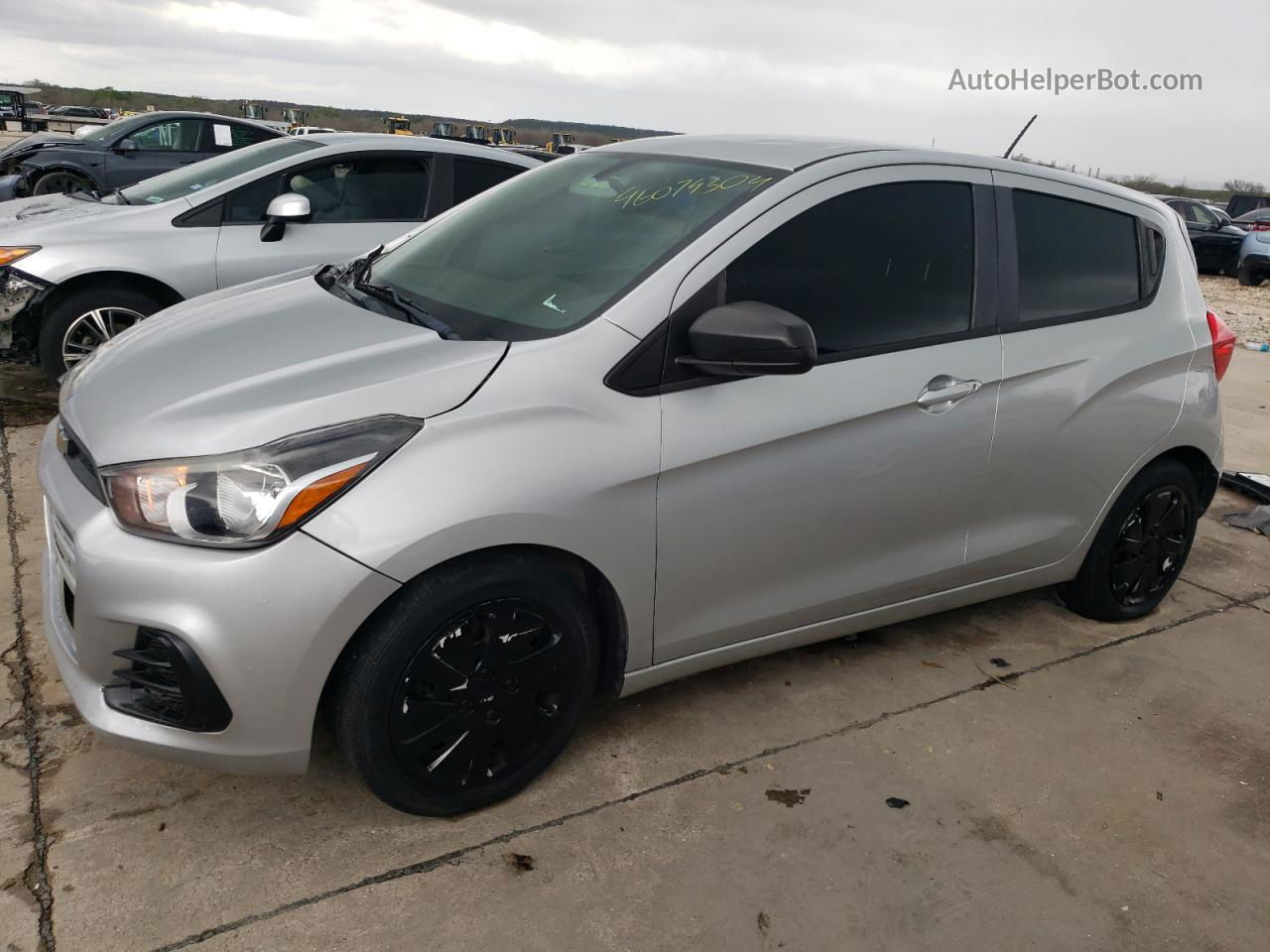 2017 Chevrolet Spark Ls Silver vin: KL8CB6SA7HC771459