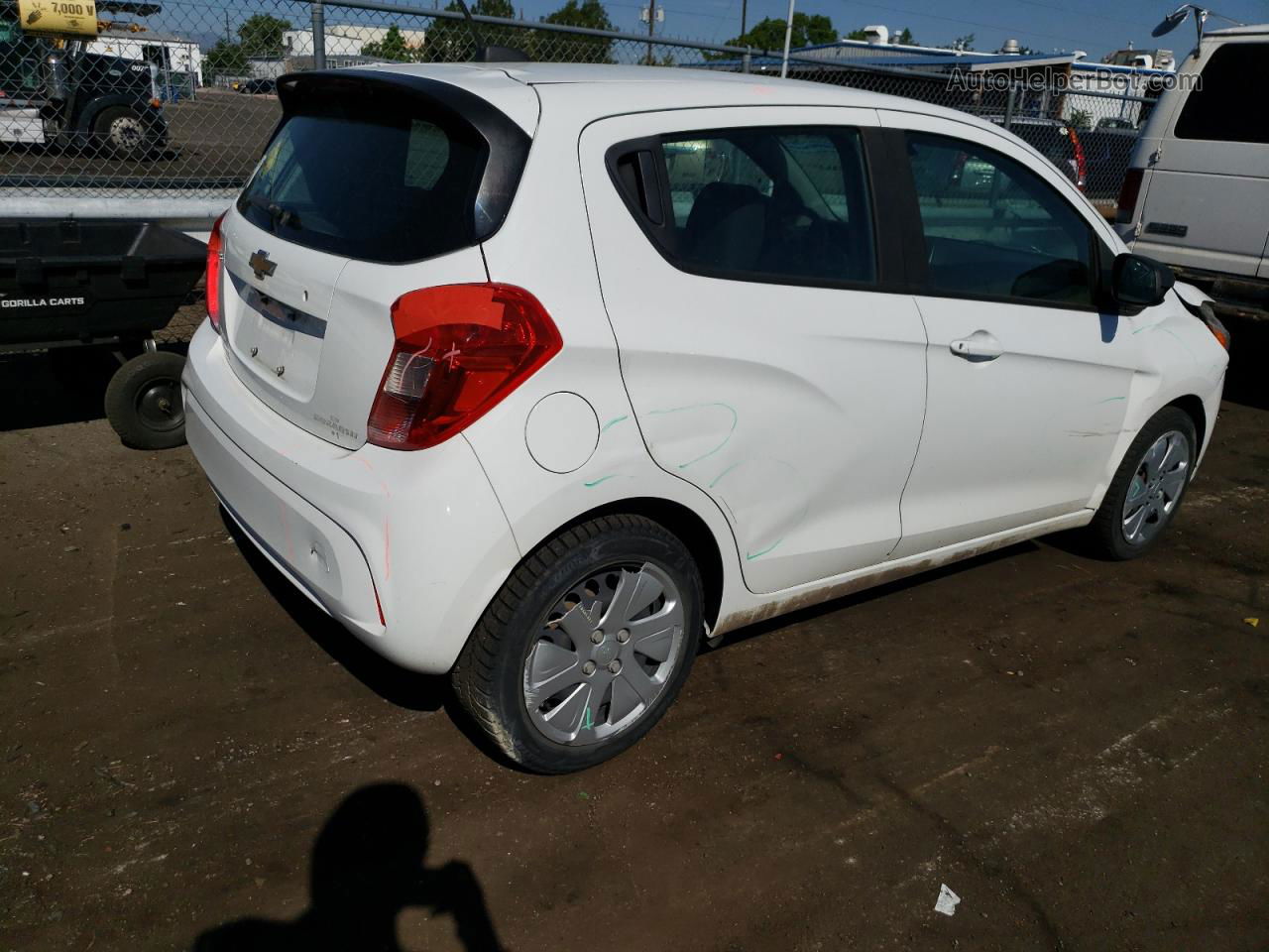 2017 Chevrolet Spark Ls White vin: KL8CB6SA8HC787119