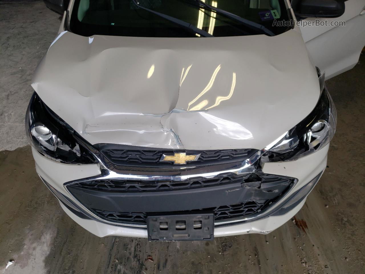 2019 Chevrolet Spark Ls Cream vin: KL8CB6SA9KC702473