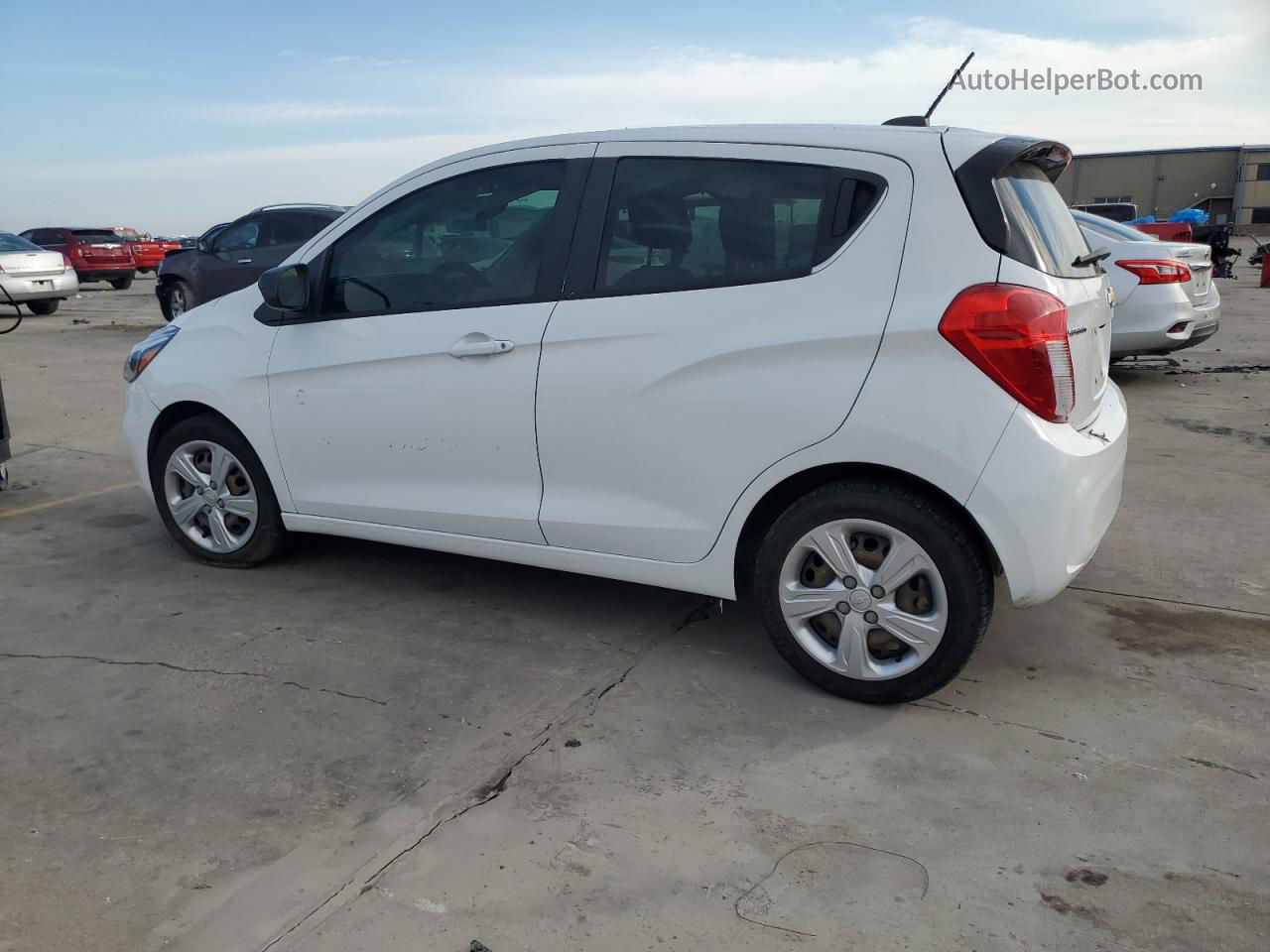 2019 Chevrolet Spark Ls White vin: KL8CB6SA9KC807126