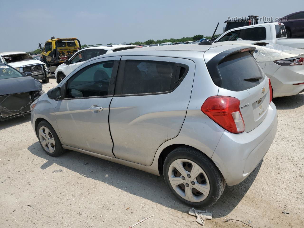 2019 Chevrolet Spark Ls Silver vin: KL8CB6SA9KC813329