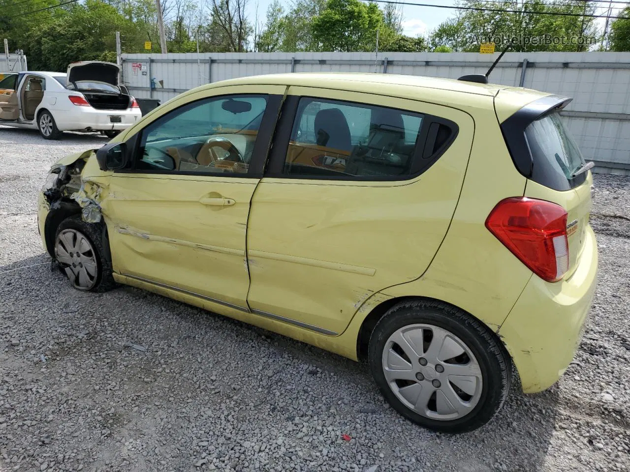 2017 Chevrolet Spark Ls Yellow vin: KL8CB6SAXHC774419