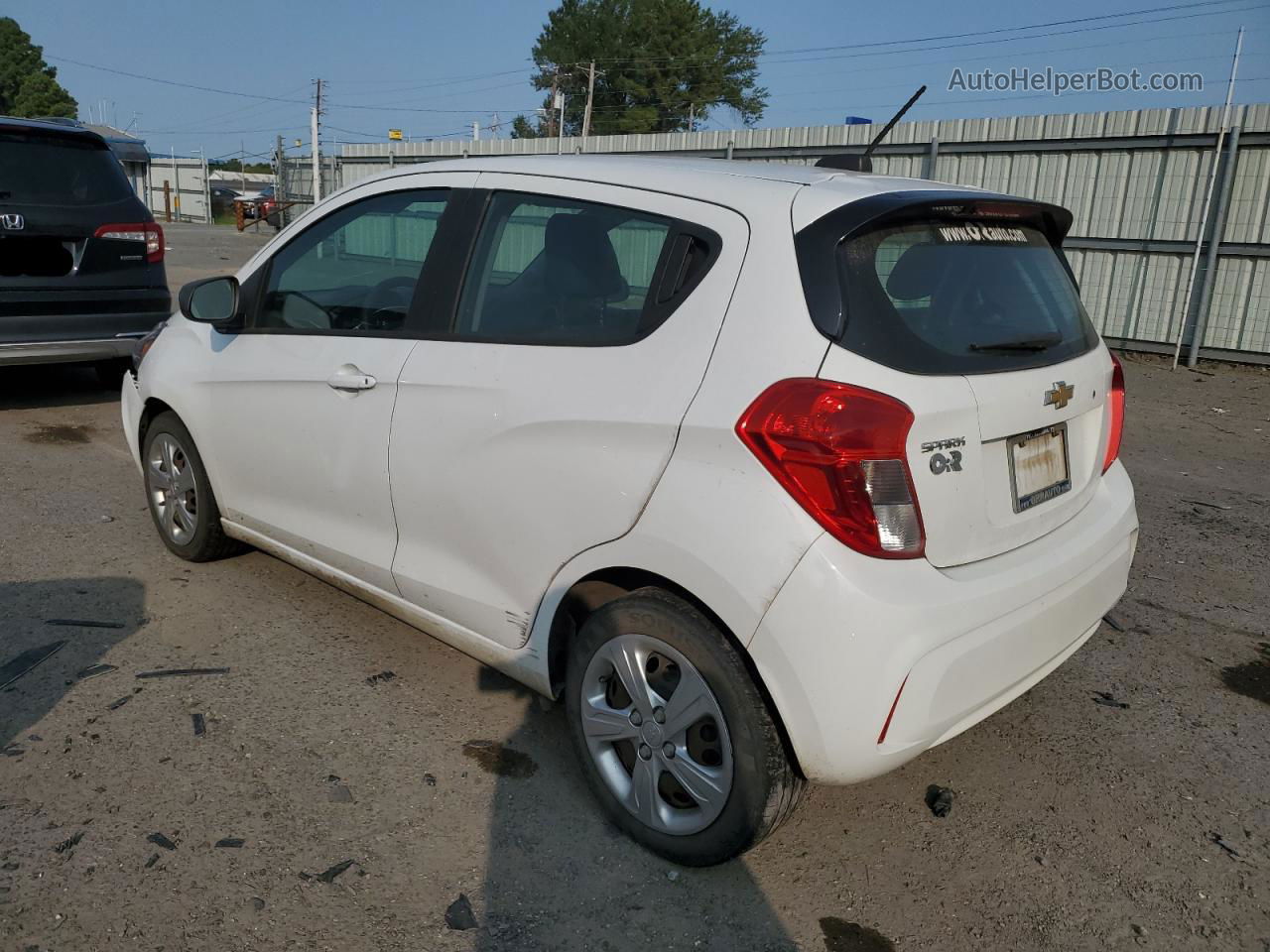 2019 Chevrolet Spark Ls Белый vin: KL8CB6SAXKC704748